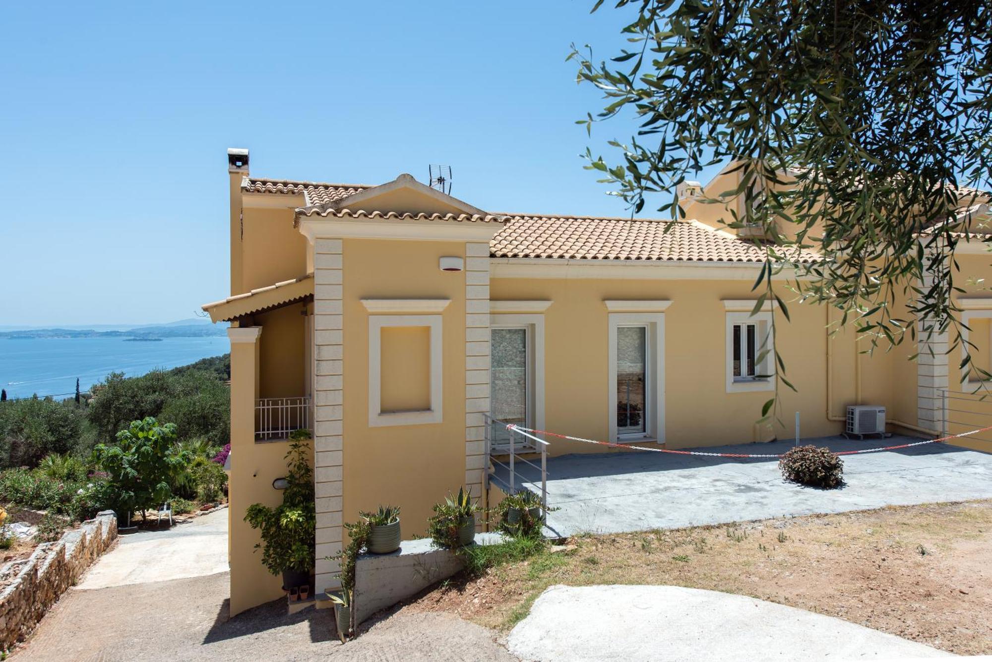 Villa Terra Rossa By Konnect, Views To Ionian Sea Spartylas Exterior foto