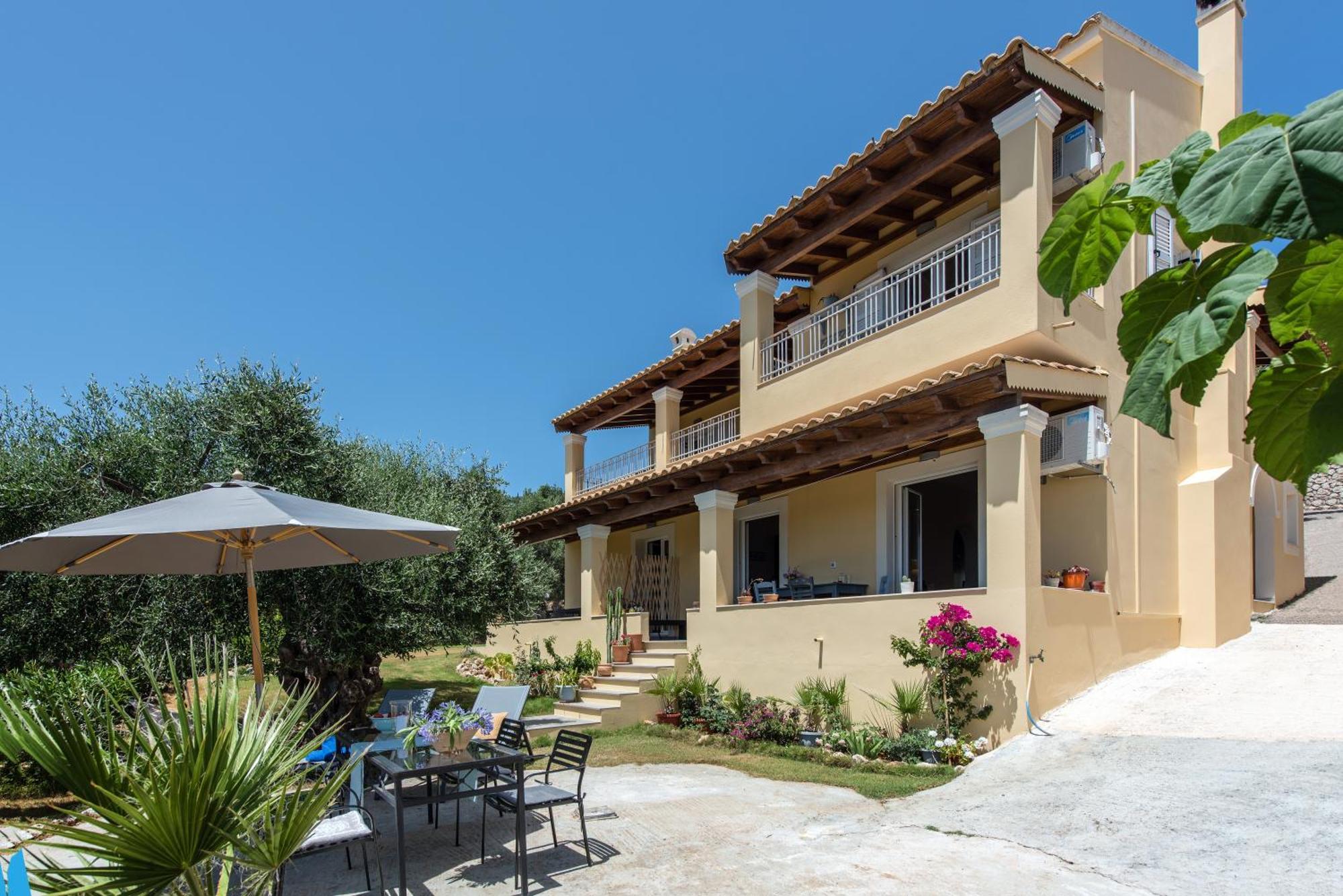 Villa Terra Rossa By Konnect, Views To Ionian Sea Spartylas Exterior foto